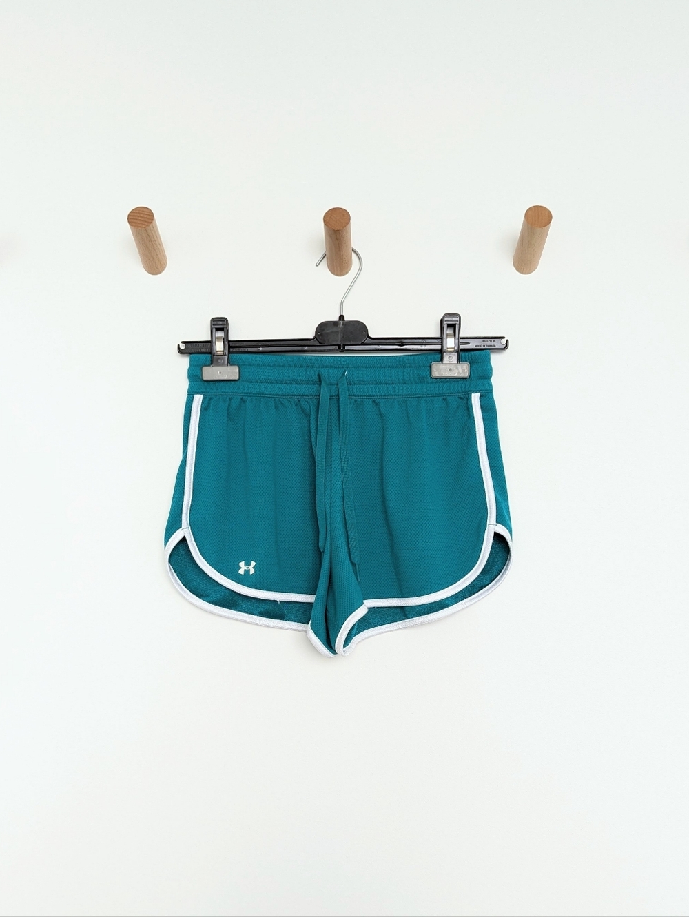 Under Armour HeatGear All-Over Mesh Shorts – Teal Turquoise, Women's XS
